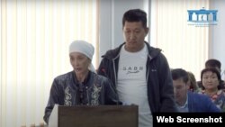 Жумабике Кадирова, бабушка погибшего Шерзата Полата, дает показания в суде. 18 апреля 2025
