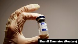  руската вакцина Спутник V 