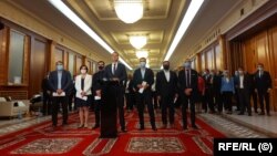 USR PLUS a plecat de la guvernare după ce a cerut, fără succes, demisia premierului Florin Cîțu.