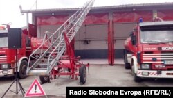 Противпожарно возило во Тетово.