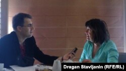 Meri Kaldor tokom razgovora sa Draganom Štavljaninom