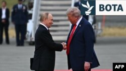 Presidenti rus, Vladimir Putin, dhe presidenti amerikan, Donald Trump. Alaskë, 15 gusht 2025. 