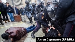 Задержания на акции в поддержку Алексея Навального в Москве. 23 января 2021 года