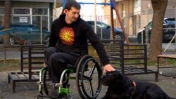 Кучиња придружници – зошто ги нема и како можат да им помогнат на лицата со попреченост?