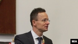  Шефот на унгарската дипломатија, Петер Сијарто 