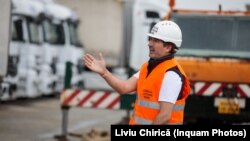 Președintele CJ Neamț, Ionel Arsene, la spitalul modular din Lețcani, care a costat peste 13 milioane de euro, dar nu avea avizele necesare funcționării.