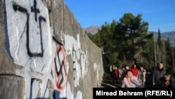 Ciljano uništavanje Partizanskog spomen-groblja, Mostar