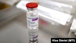Një dozë e vaksinës AstraZeneca.