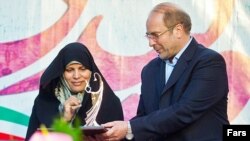  محمدباقر قالیباف و همسرش زهرا سادات مشیر