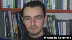 Јовица Тасевски Етернијан, македонски поет, есеист, критичар и преведувач. 