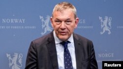 Comisarul general al agenției ONU pentru refugiații palestinieni (UNRWA), Philippe Lazzarini, a descris situația din Gaza ca fiind „iadul pe pământ”.