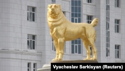 According to state media, the statue is dedicated to a dog breed that has played a role "in the historical destiny of the nation." 