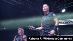 Umjesto Marka Perkovića Thompsona na kninskom stadionu biti će koncert rock banda „Prljavo kazalište“