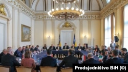 Sastanak ambasadora zemalja članica EU u BiH na sastanku s članom Predsjedništva BiH Denisom Bećirovićem u Sarajevu, 6. marta 2025.