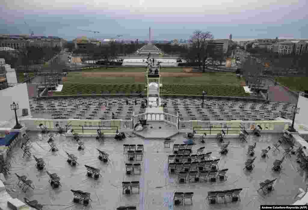 Распоредот за седење на официјалните лица и гостите, според протоколот за дистанца