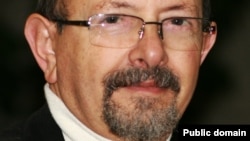 Володимир Паніотто