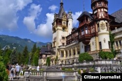 Castelul Peleși și Bucegii la Sinaia