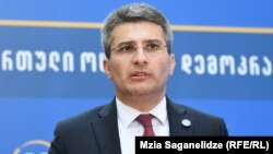 ფრაქცია „ქართული ოცნების" თავმჯდომარე მამუკა მდინარაძე. 