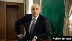 Аслан Бжания