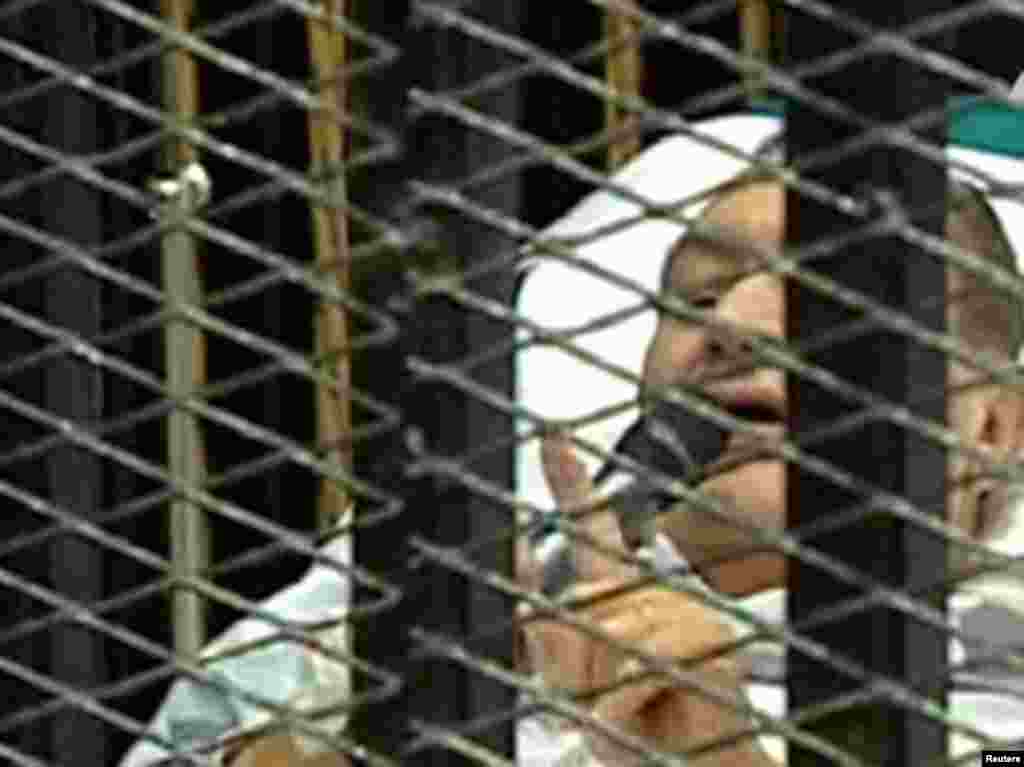 Mubarak se obraća sudu, Kairo, 03.08.2011. Foto: Reuters / Egipatska TV 