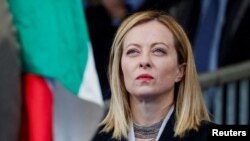 În Italia, patru partide populiste, inclusiv Frații Italiei ai Giorgiei Meloni și Liga lui Matteo Salvini au primit 55% din finanțarea non-publică în 2022.