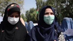 جلال اباد کې د سولې لپاره د ښځو لاريون