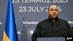 Ministrul ucrainean al Apărării, Rustem Umerov, a declarat că Ucraina a propus o întâlnire între Volodimir Zelenski și Vladimir Putin.