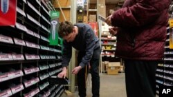 Anticipând scumpiri, unii americani și-au făcut provizii înainte de anunțarea tarifelor