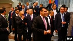 Članovi vlade Zorana Zaeva ustupili su mesto tehničkoj vladi