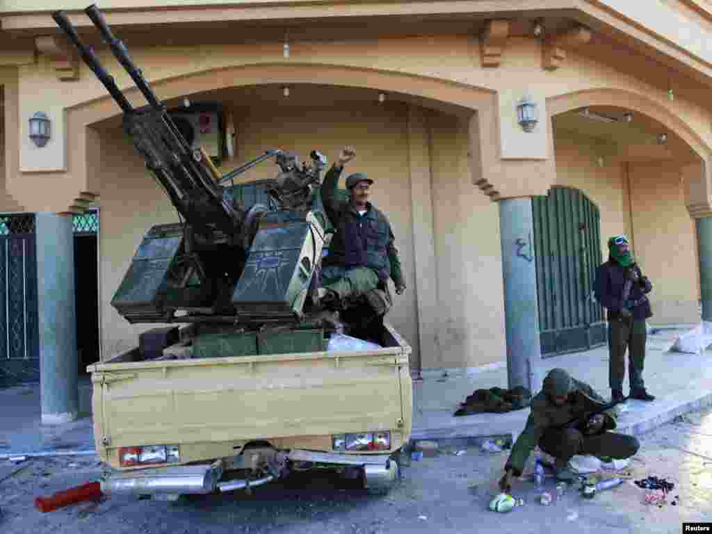 Grad Misurata, udaljen oko 200 kilometara od Tripolija, 28.03.2011. Foto: Reuters / Ahmed Jadallah 