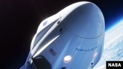 Илюстрация на капсулата Dragon на SpaceX в космоса