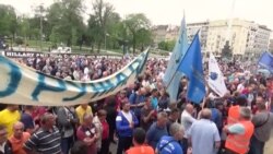 Protest radnika fabrike "Zastava oružje" u Beogradu
