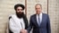 Ministar vanjskih poslova Rusije Sergey Lavrov sastao se s ministrom vanjskih poslova talibana Amirom Khanom Muttaqijem u Rusiji, oktobar 2024.