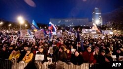 Protesta në Bratisllavë më 10 janar 2025. 