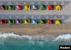 Plaža Jonskog mora u Dhermiju, u Albaniji, 20. juna 2021.