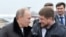 Владимир Путин и Рамзан Кадыров в Гудермесе, 2011 год 