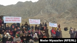 Акция недовольства на месторождении Шамбесай. 2 февраля 2018 года.