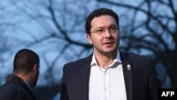 Даниел Митов