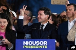 Nicușor Dan, în seara de după anunțarea rezultatelor din turul I.