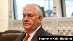 Najuticajniji američki mediji pisali su o Tilersonu (na fotografiji) kao o „mrtvacu koji hoda“