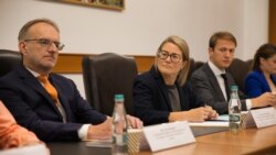 Chișinăul cere clarificări ministrei belgiene a Migrației după declarația privind „turismul de azil” al romilor din Moldova