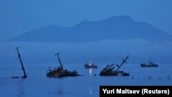 Остров Кунашир, Курилы