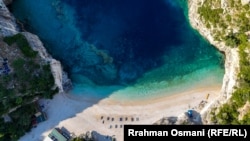 Zaliv Grama u Albaniji, avgust 2025.