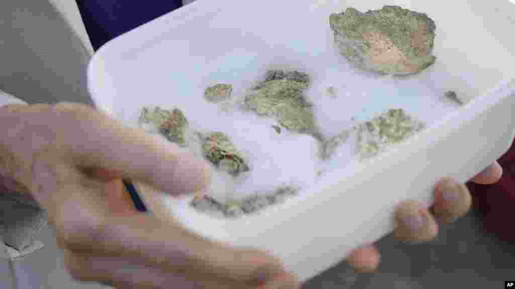 Egy hirosimai áldozat földi maradványai