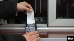 Lëshimi i kuponit fiskal - fotografi ilustruese. 