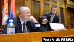 Momir Stojanoviq kryeson Komitetin e Kontrollit të Shërbimeve të Sigurisë, 28 janar 2015.