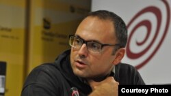 Dinić: Ulazimo u novi feudalizam