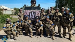 Contraofensiva ucraineană din nord și est a început să aibă succes. Imagine cu soldații ucraineni în Kupiansk