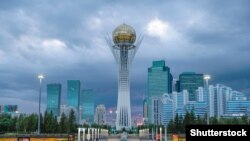 Уточняется, что владельцы инвесторской визы смогут получить вид на жительство сроком до десяти лет.