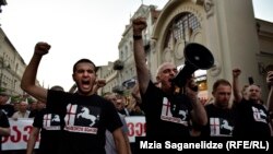 Шествие «Грузинского марша» в центре Тбилиси (архивное фото)
